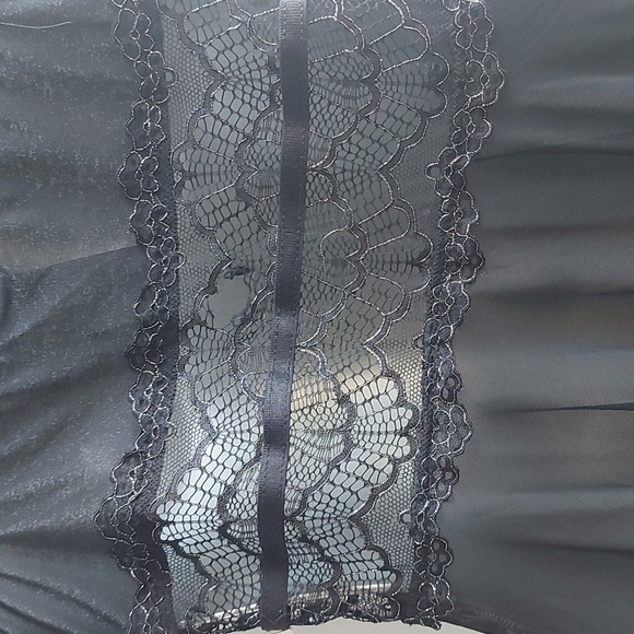 NWT Coquette Balck Lace Negligee - Picture 5 of 8